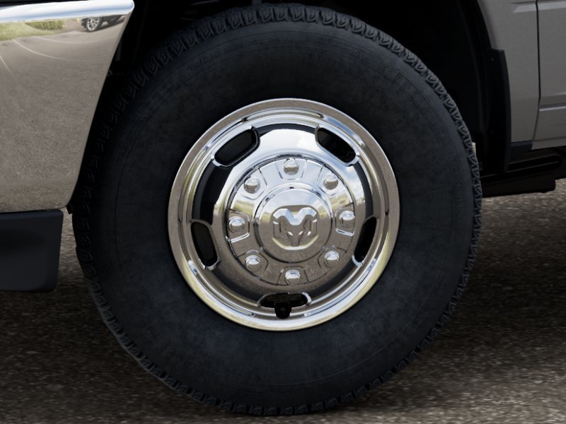 New 2026 Silver-Zynith Exterior Paint RAM Tradesman image 32