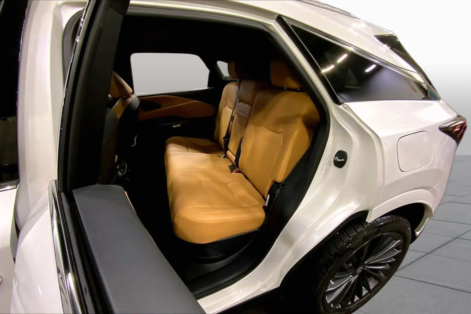 Certified Used 2026 Eminent White Pearl Lexus Premium image 21