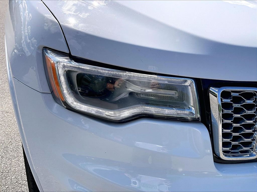 Used 2021 Bright White Clearcoat Jeep Overland image 31