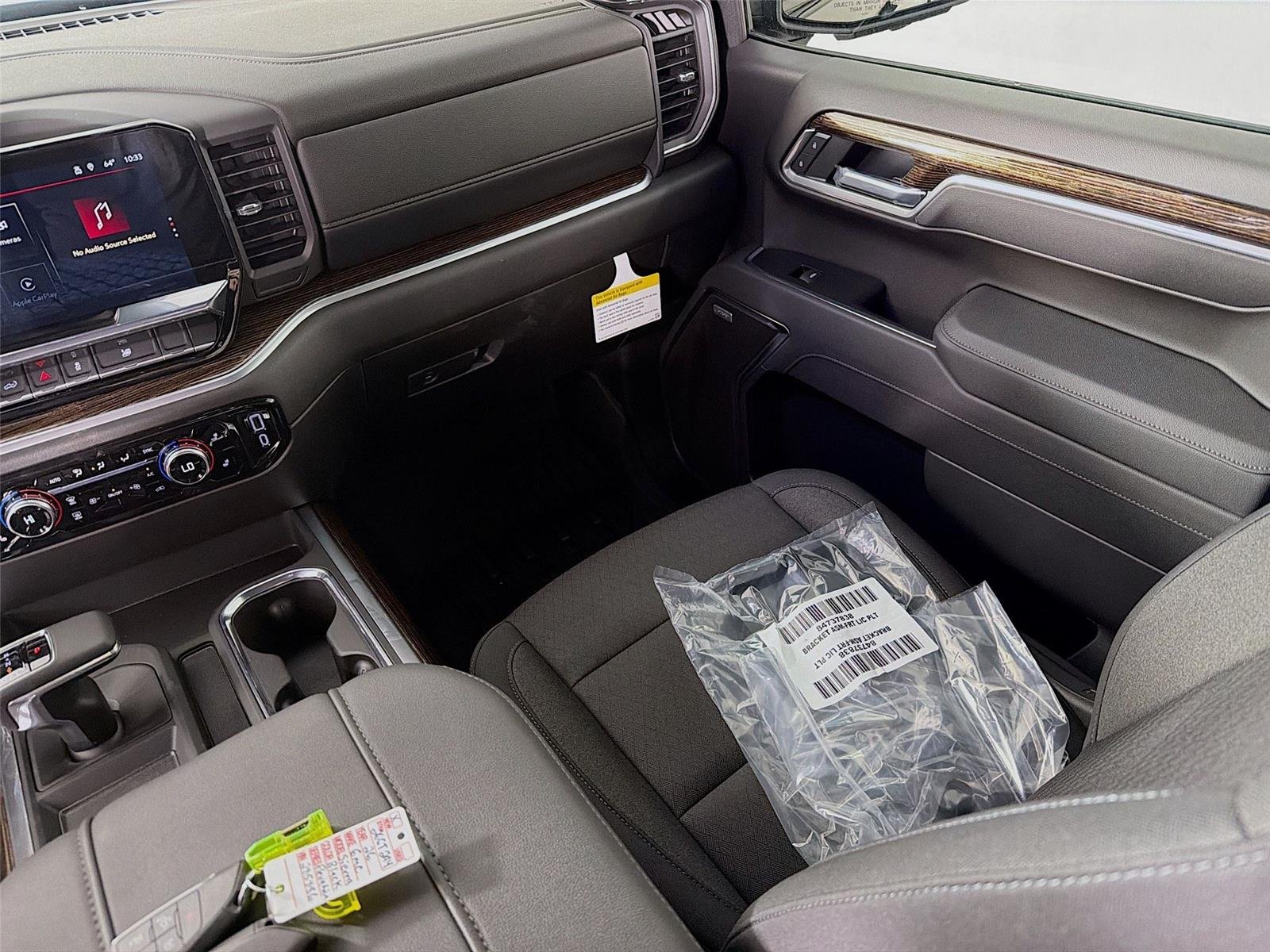 New 2026 Onyx Black GMC Elevation image 28