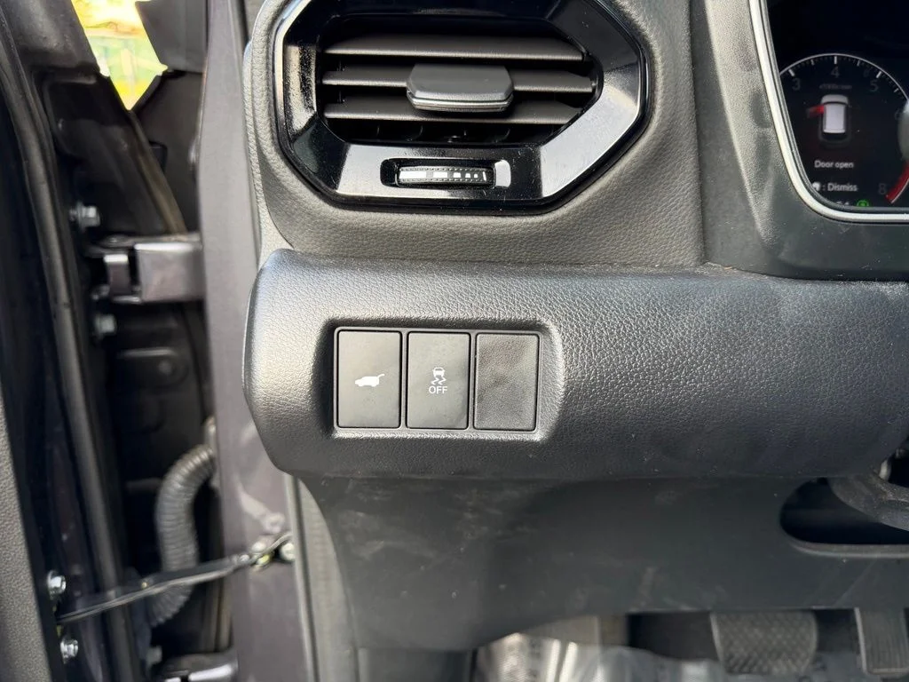 Used 2023 Gray Honda Touring image 22