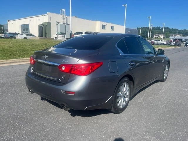 Used 2017 Gray INFINITI 3.0t Premium image 5