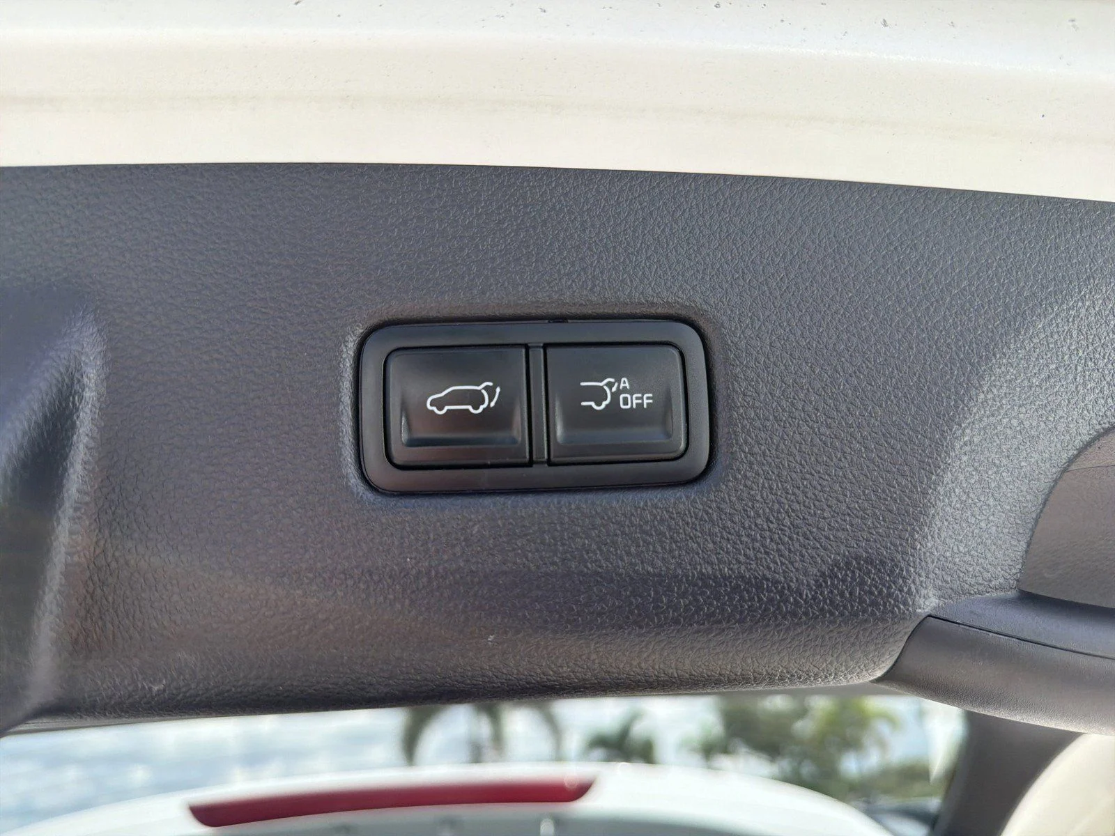 Used 2024 White Kia SX image 13