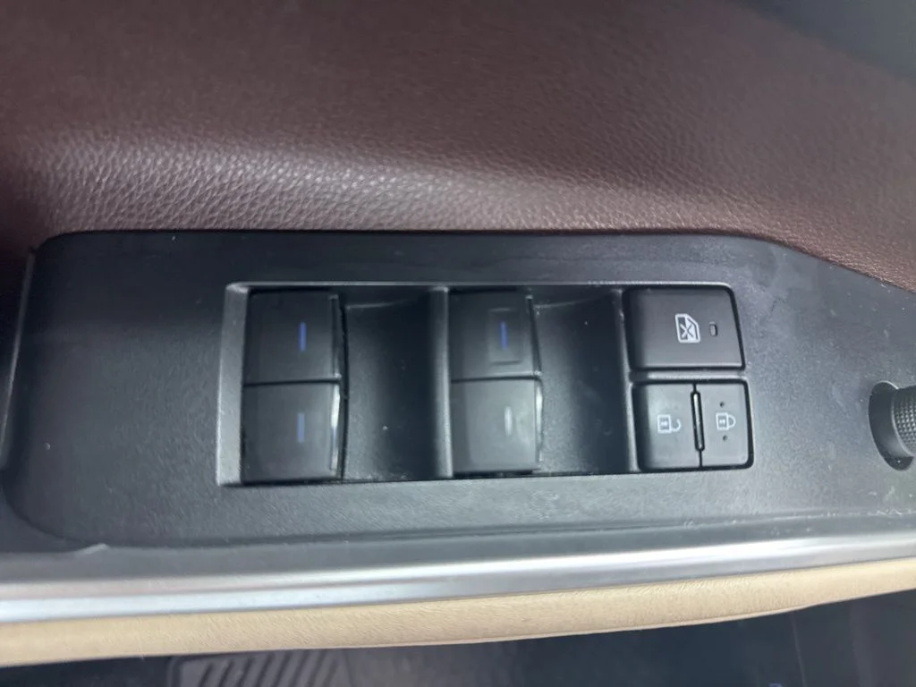 Used 2020 Magnetic Gray Metallic Toyota XLE image 32