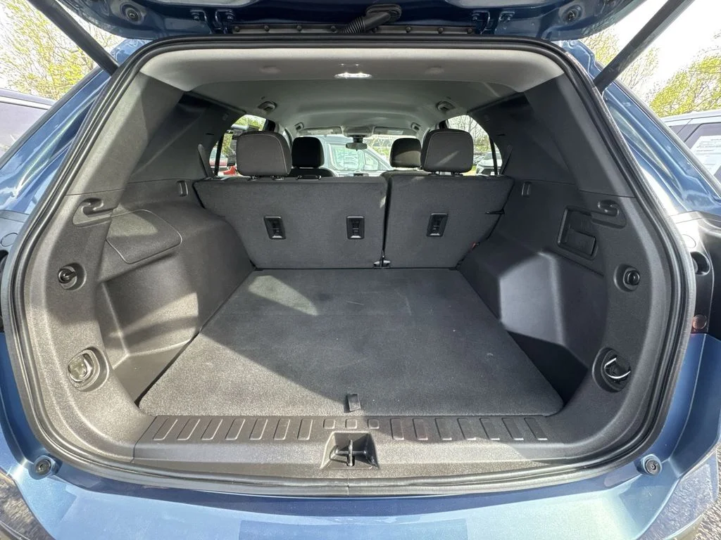 Used 2024 Blue Chevrolet LT image 23