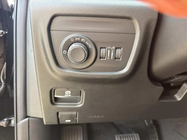 New 2026 Black Jeep Laredo X image 23