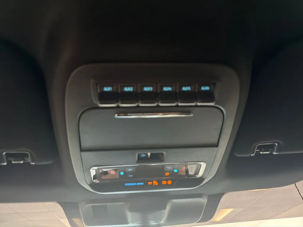 New 2027 Carbonized Gray Metallic Ford F-350® Platinum® image 17