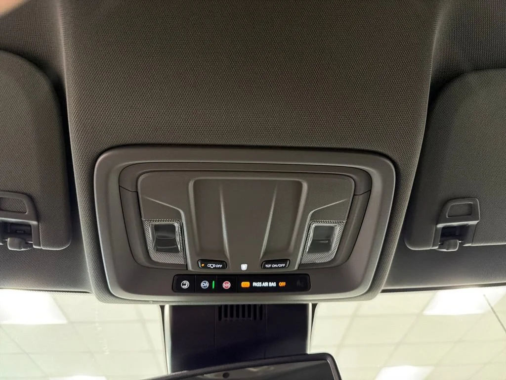New 2026 Summit White GMC SLT image 15