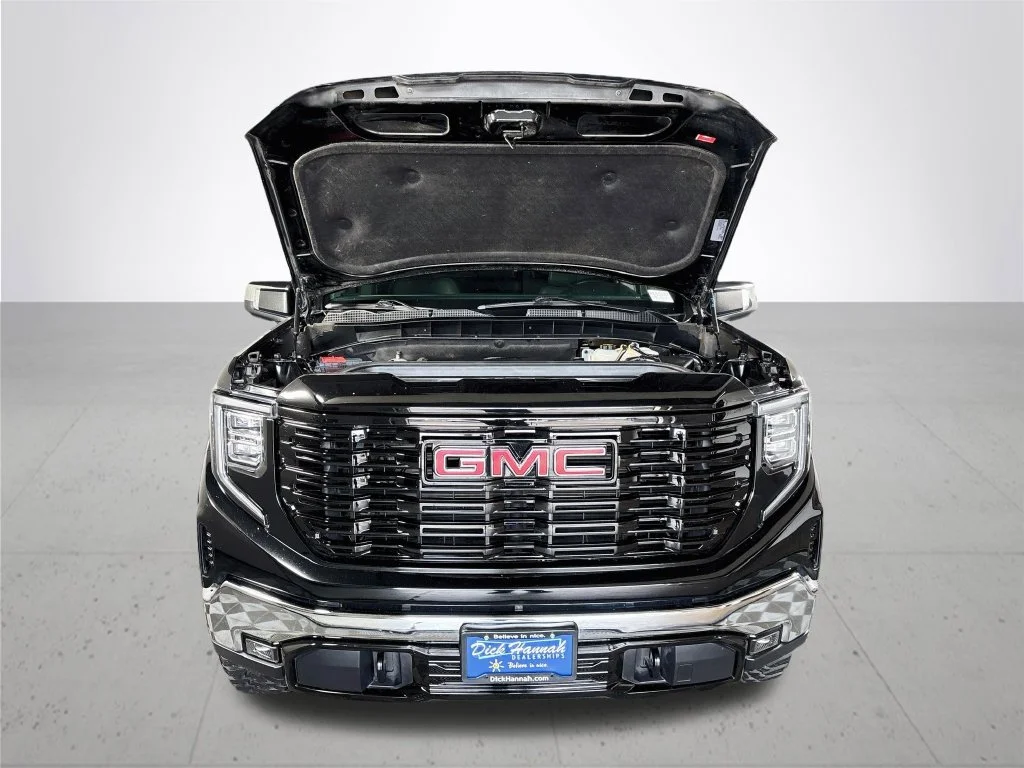 Used 2024 Black GMC SLT image 23