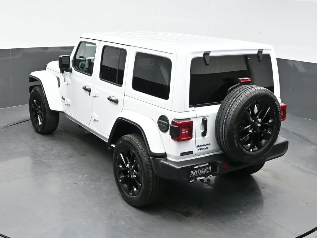 Used 2025 White Jeep Sahara 4xe image 34