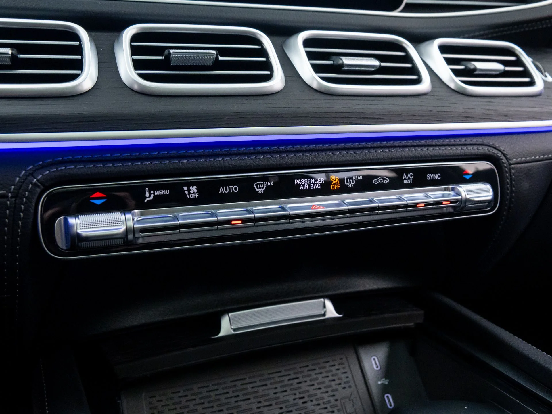 New 2026 Blue Mercedes-Benz GLE 53 AMG® image 24