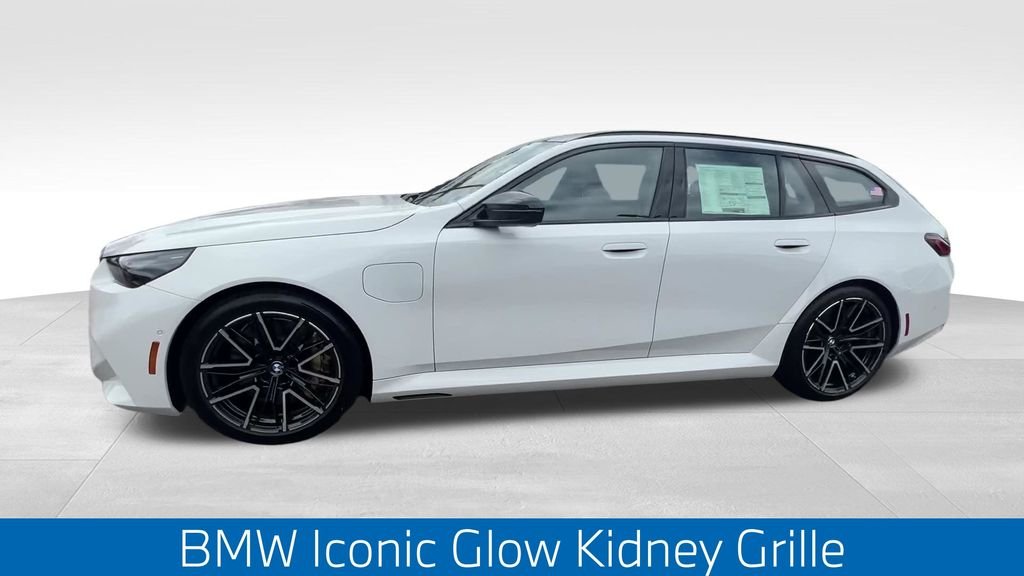 Used 2027 White BMW Base image 8
