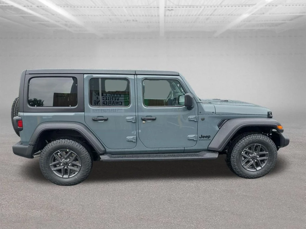 New 2026 Anvil Clearcoat Jeep Sport S image 6
