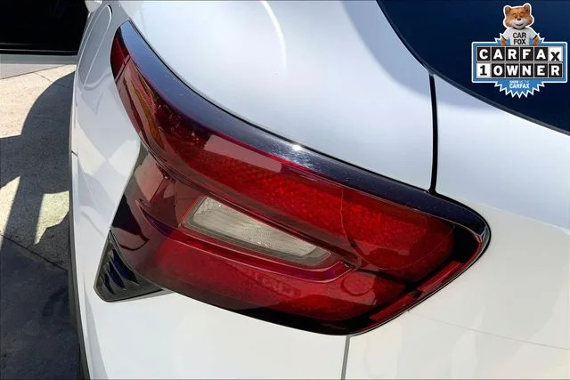 Used 2024 Summit White Chevrolet 2RS image 26