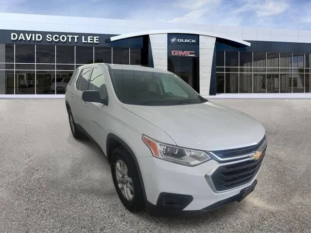 Used 2020 SUMMIT WHITE Chevrolet LS image 3