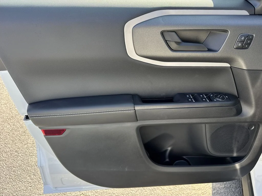 New 2026 White Ford Outer Banks image 10