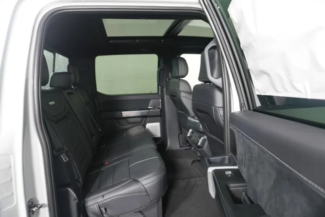 New 2026 Avalanche Ford Platinum® image 31