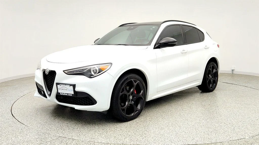 2023 Alfa Romeo Stelvio