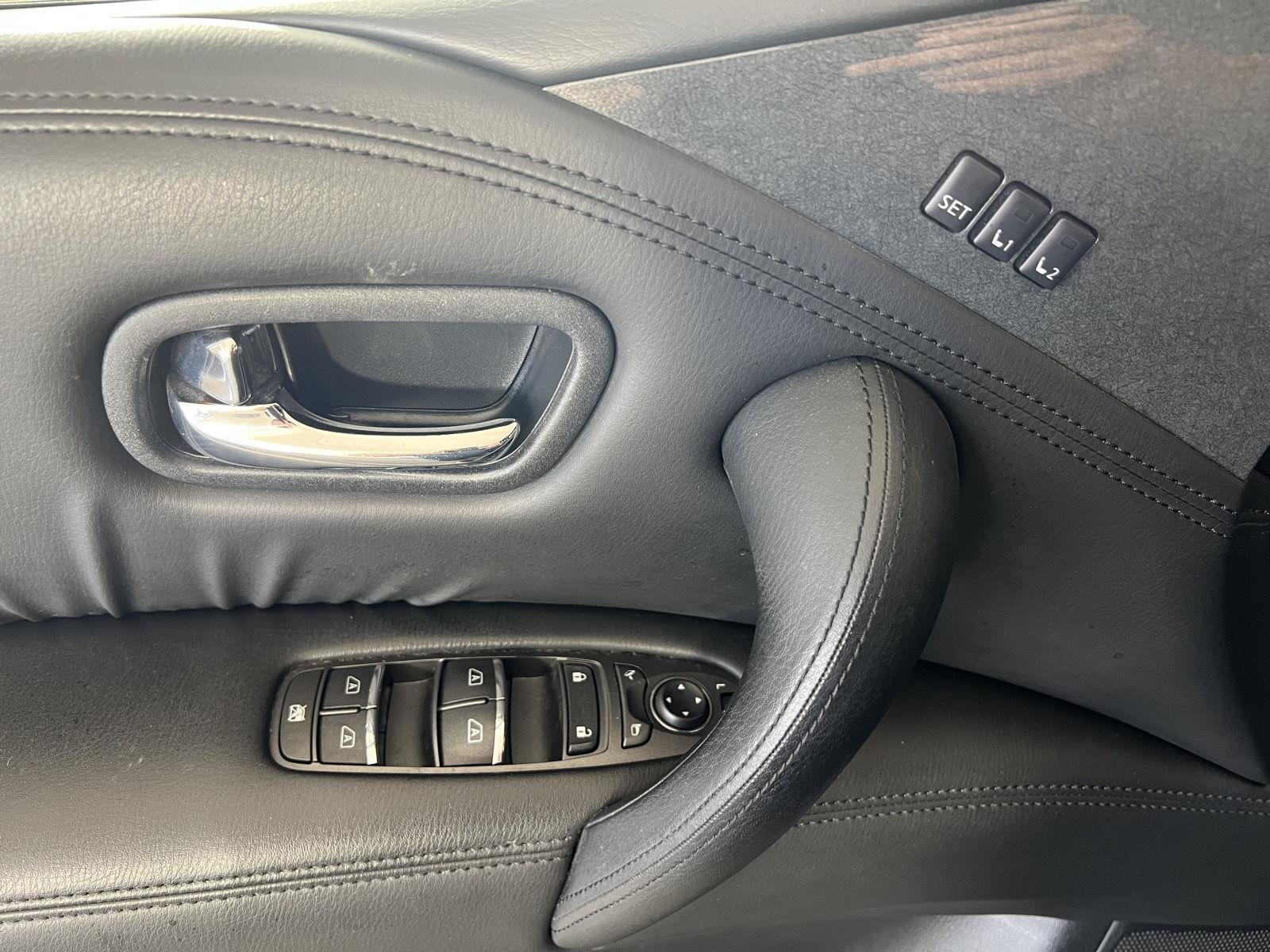 Used 2023 Gun Metallic Nissan SL image 13