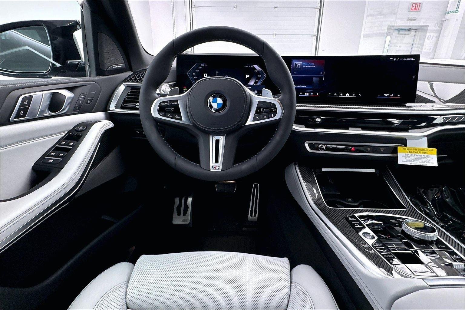 New 2026 Skyscraper Grey Metallic BMW M60i image 11