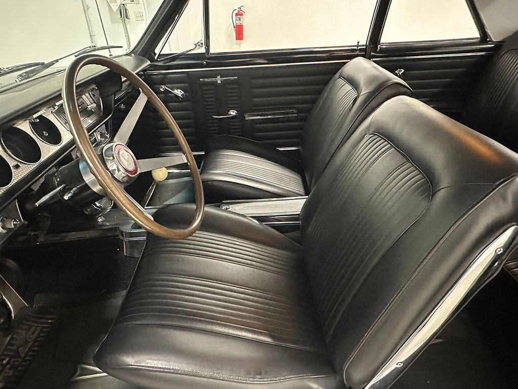 Used 1964 Green Pontiac  image 75