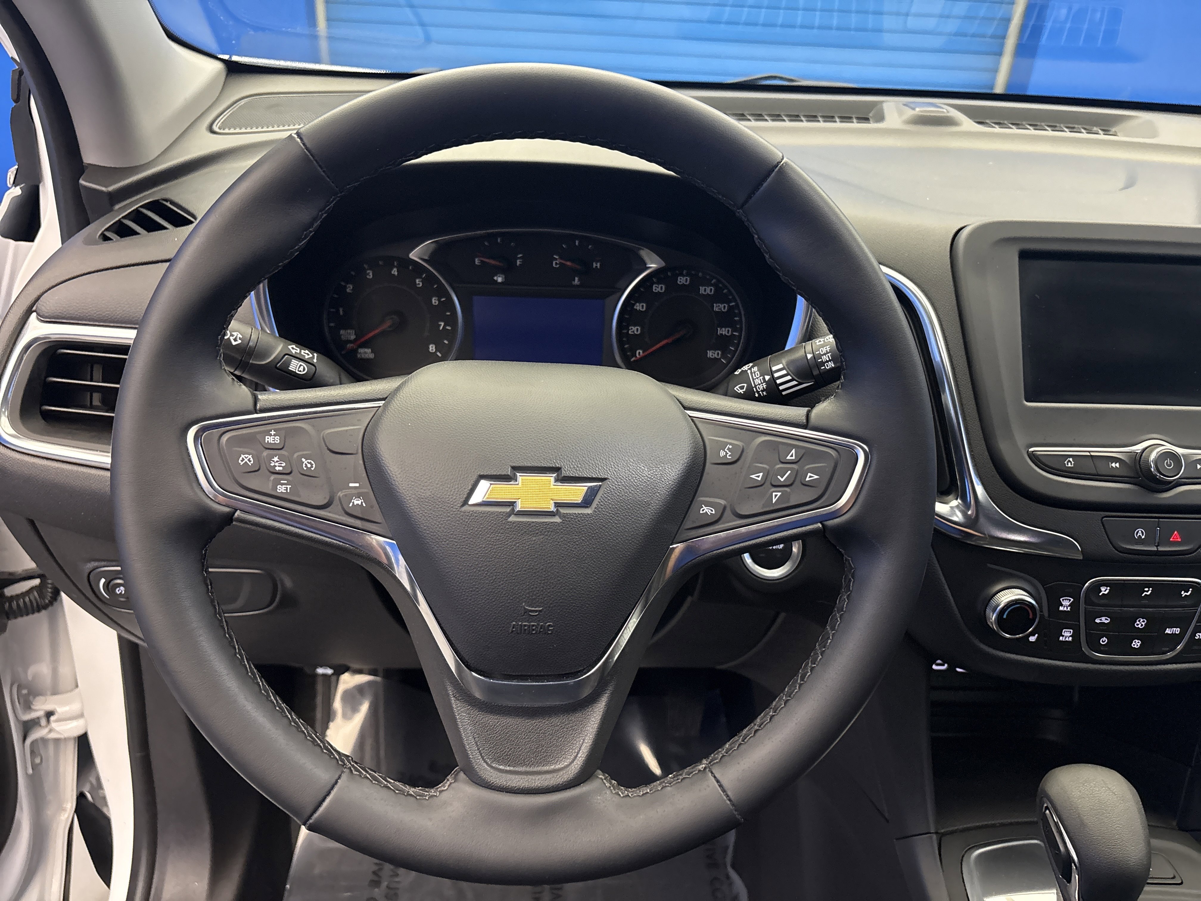 Used 2024 Summit White Chevrolet LT image 14