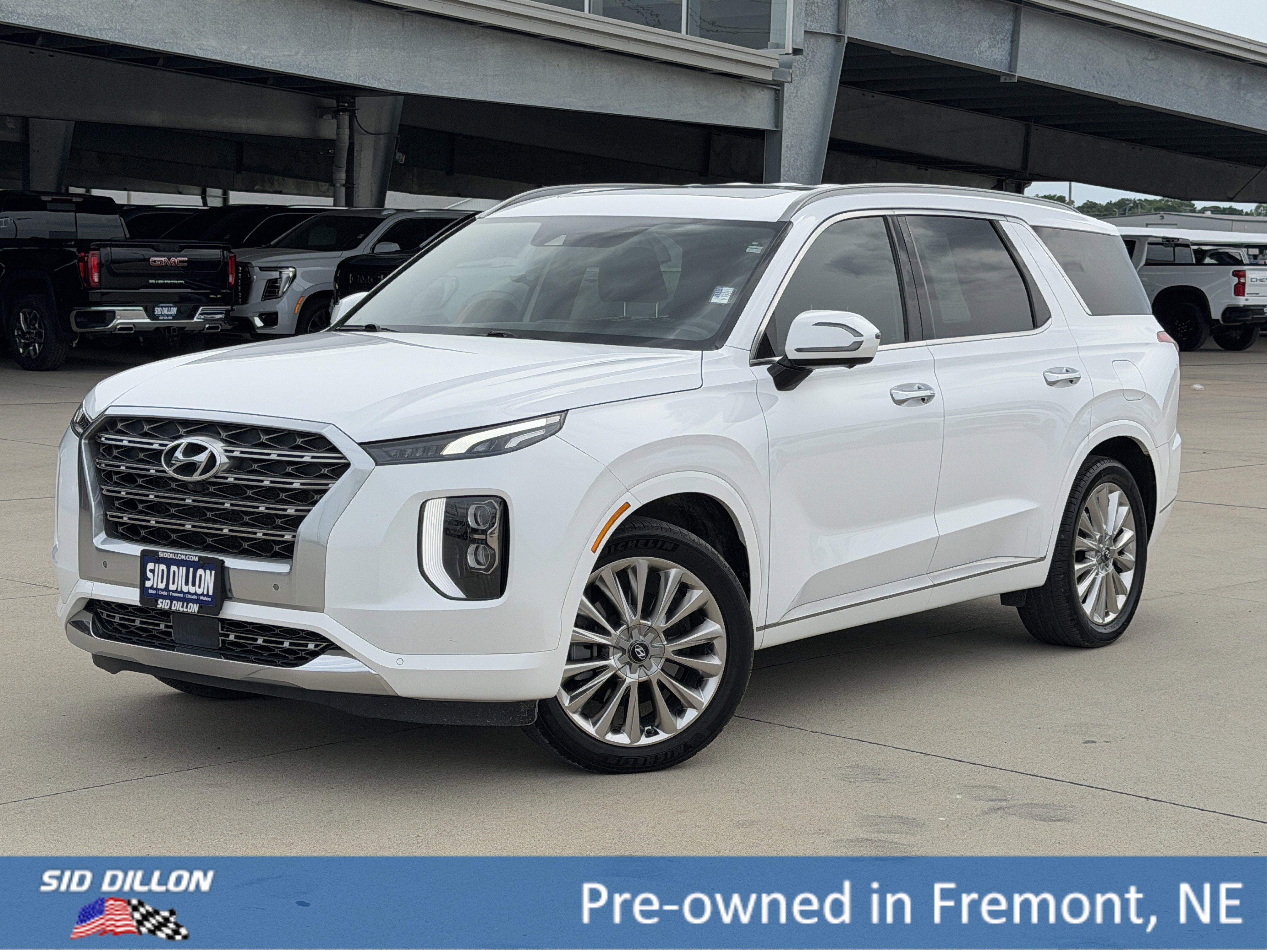 Used 2020 Hyper White Hyundai Limited image 1