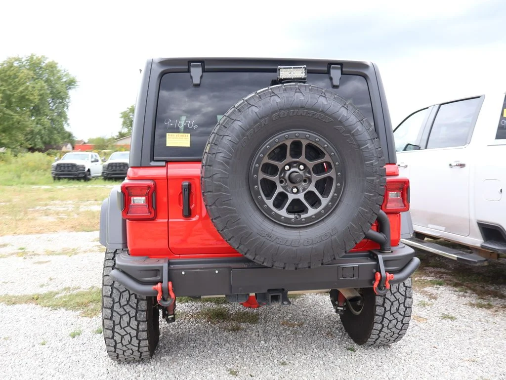 Used 2021 Red Jeep Unlimited Rubicon image 19
