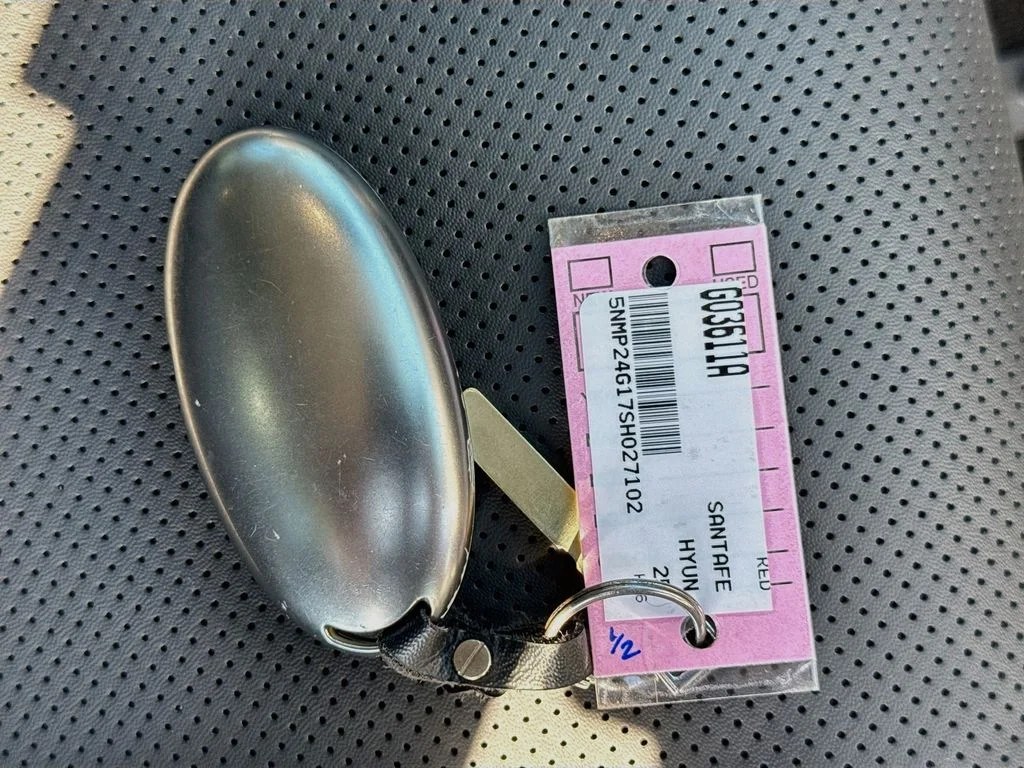 Used 2025 Red Hyundai SEL image 38