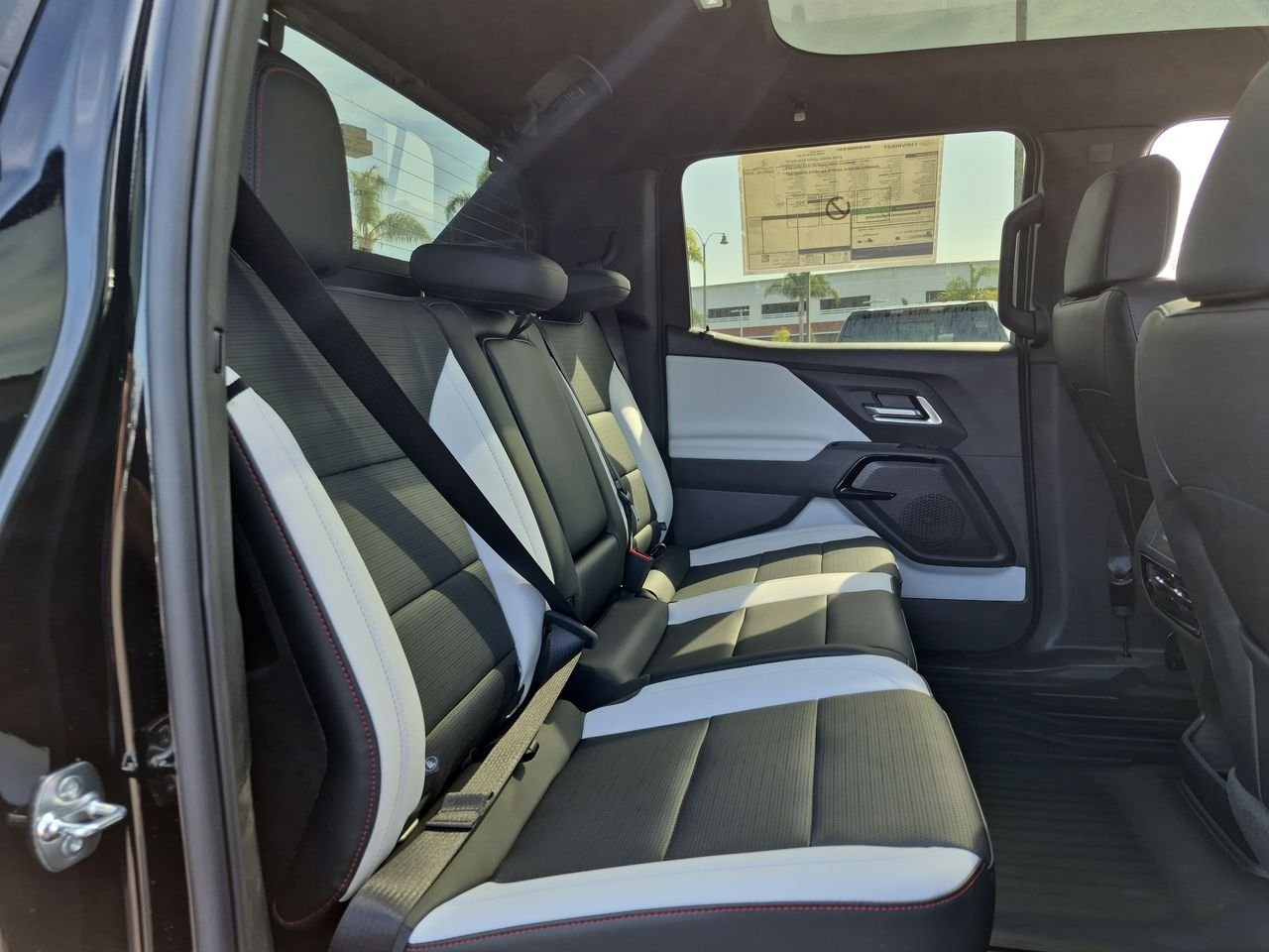 New 2026 Black Chevrolet RST Stars and Steel Edition - Extended Range image 27