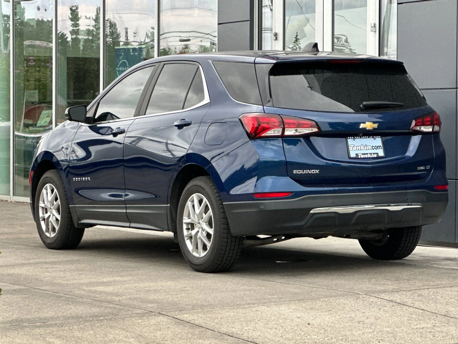Used 2022 Blue Glow Metallic Chevrolet LT image 5