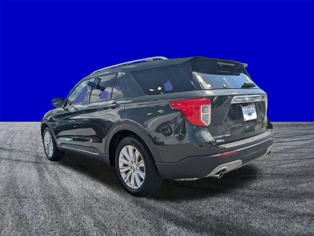 Certified Used 2024 Green Metallic Ford Limited image 5