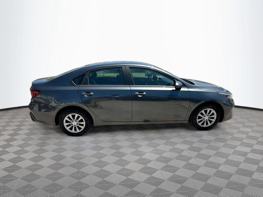 Used 2024 Gray Kia LX image 5