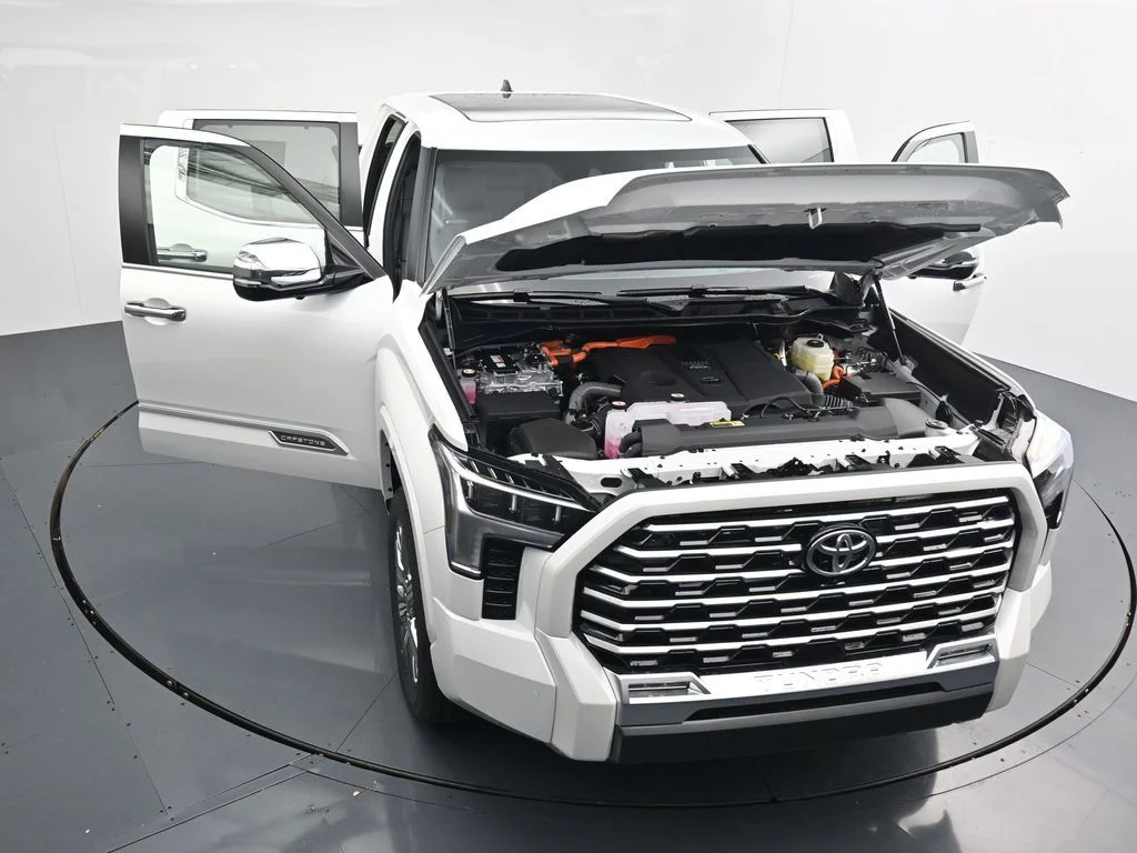 New 2026 Wind Chill Pearl <sup>1</sup> Toyota Tundra Capstone image 35