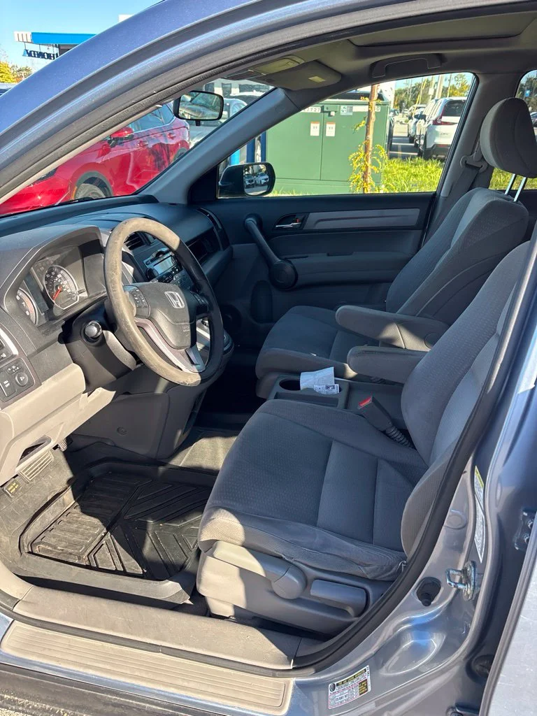 Used 2009  Honda EX image 27