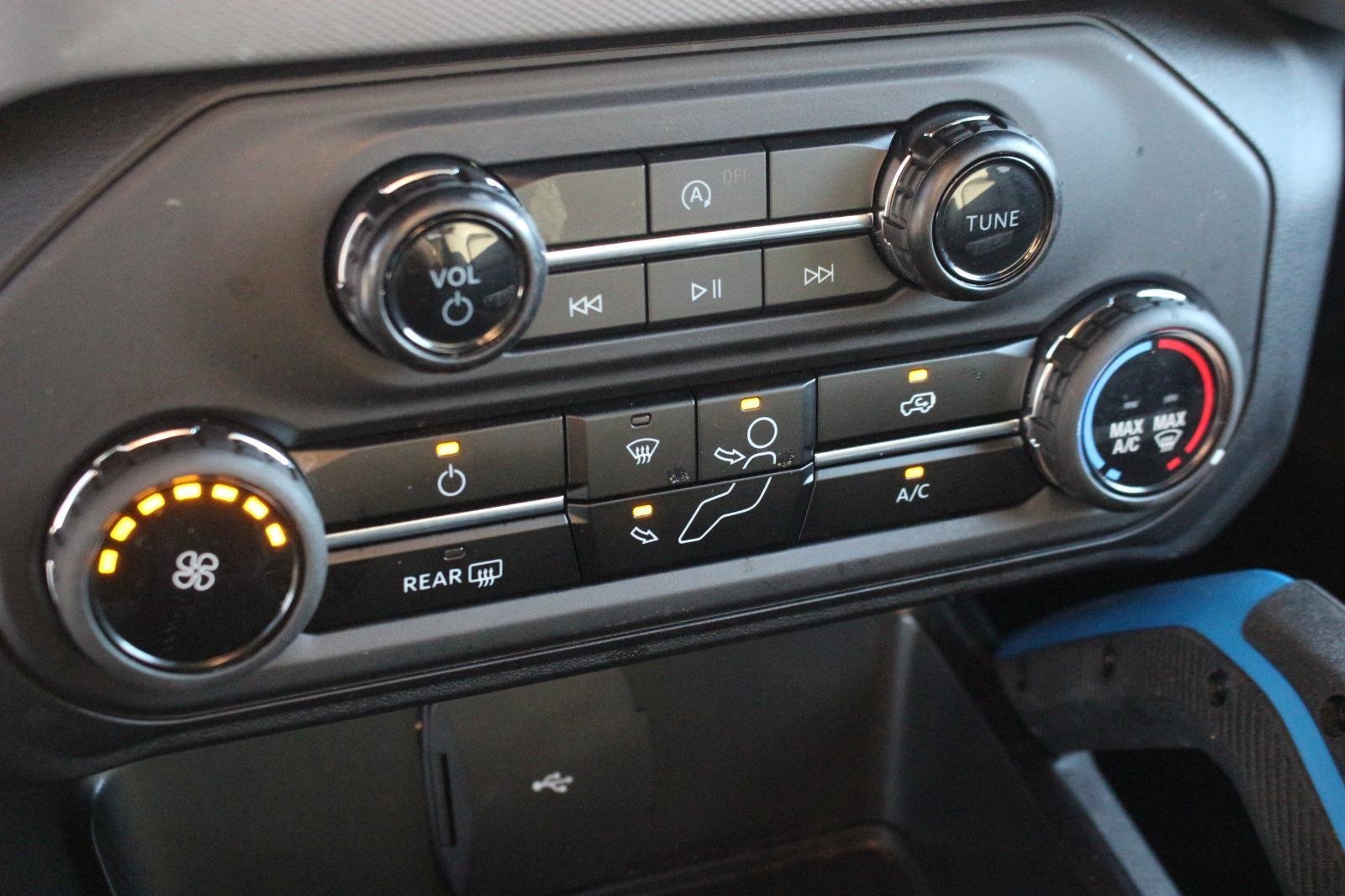 Used 2024 White Ford Black Diamond image 26