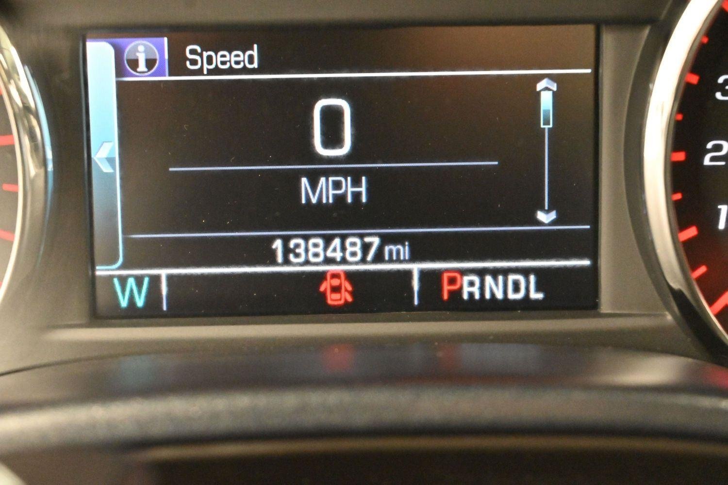 Used 2018 Deep Ocean Blue Metallic Chevrolet LT image 20