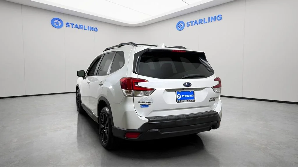 Used 2020 White Subaru Premium image 6
