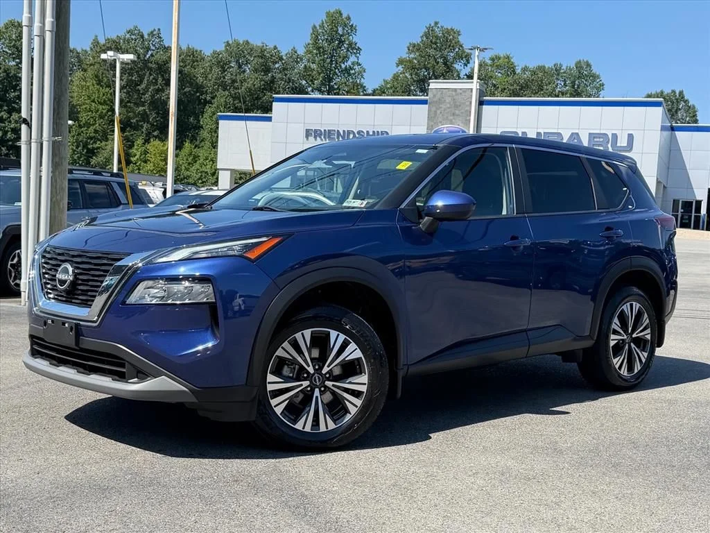 Used 2023 Blue Nissan SV image 2