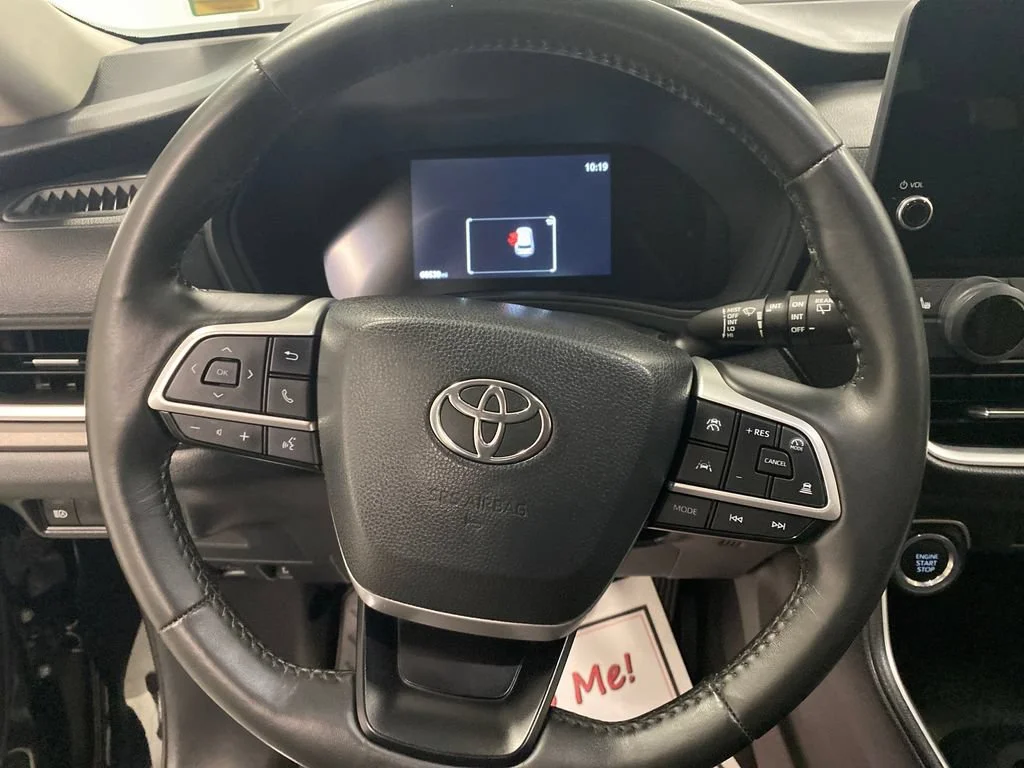 Used 2024 Midnight Black Me Toyota XLE image 19