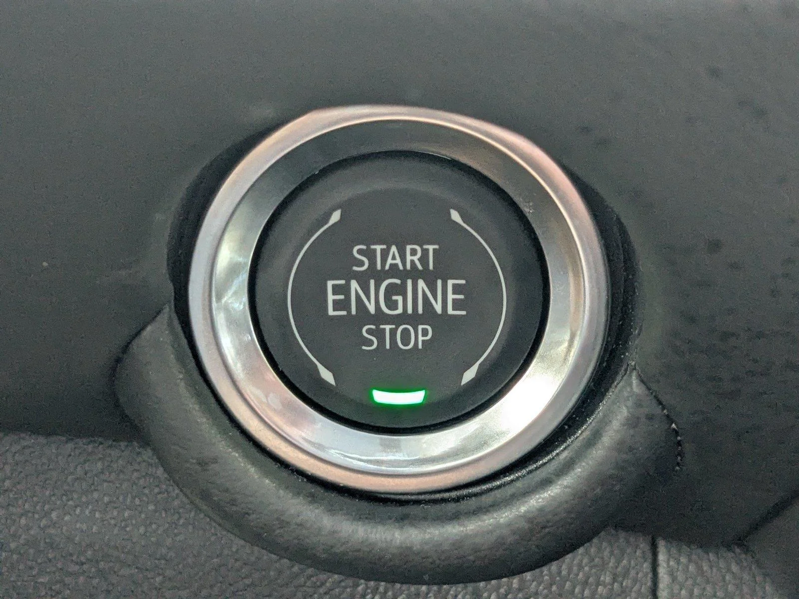 Used 2025 Black Chevrolet RST image 28