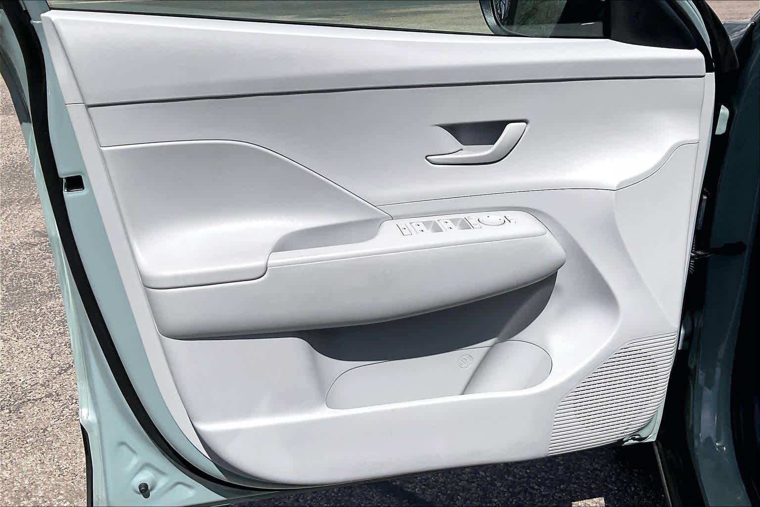 Used 2025 Mirage Green Hyundai SEL image 21