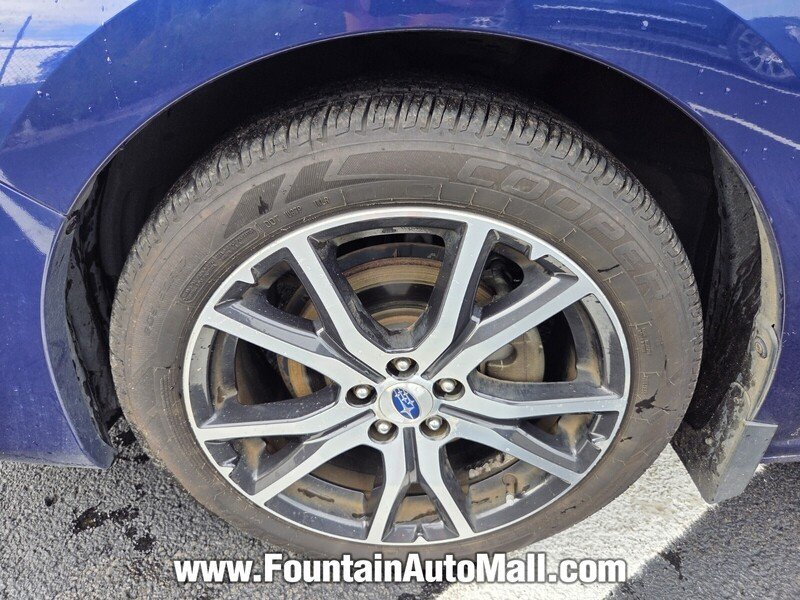 Used 2017 Lapis Blue SUBARU 2.0i Limited 5-door CVT image 7