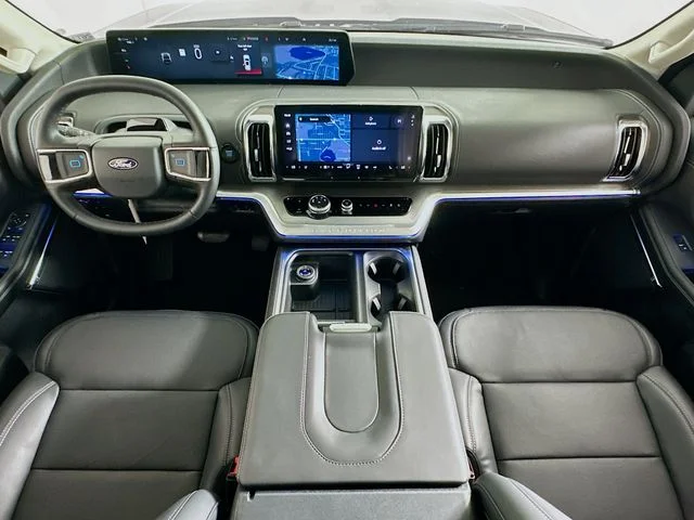 New 2026 Ford Expedition Platinum
