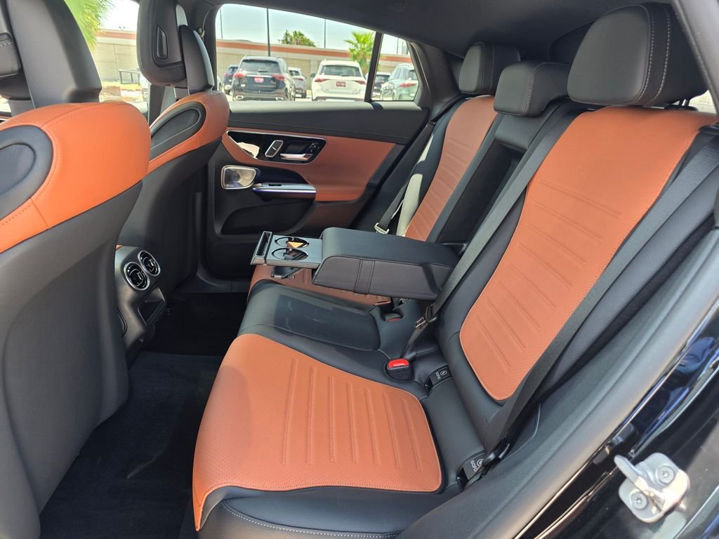 New 2027 Black Mercedes-Benz GLC 300 image 15