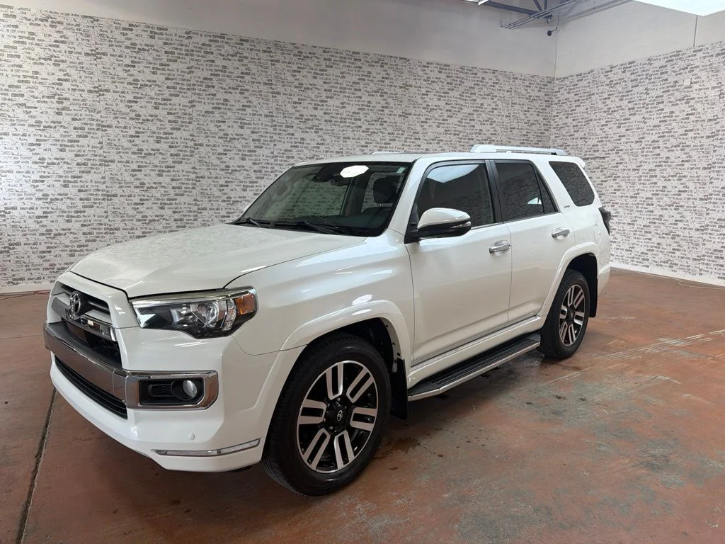 Used 2020 Blizzard Pearl Toyota Limited image 3