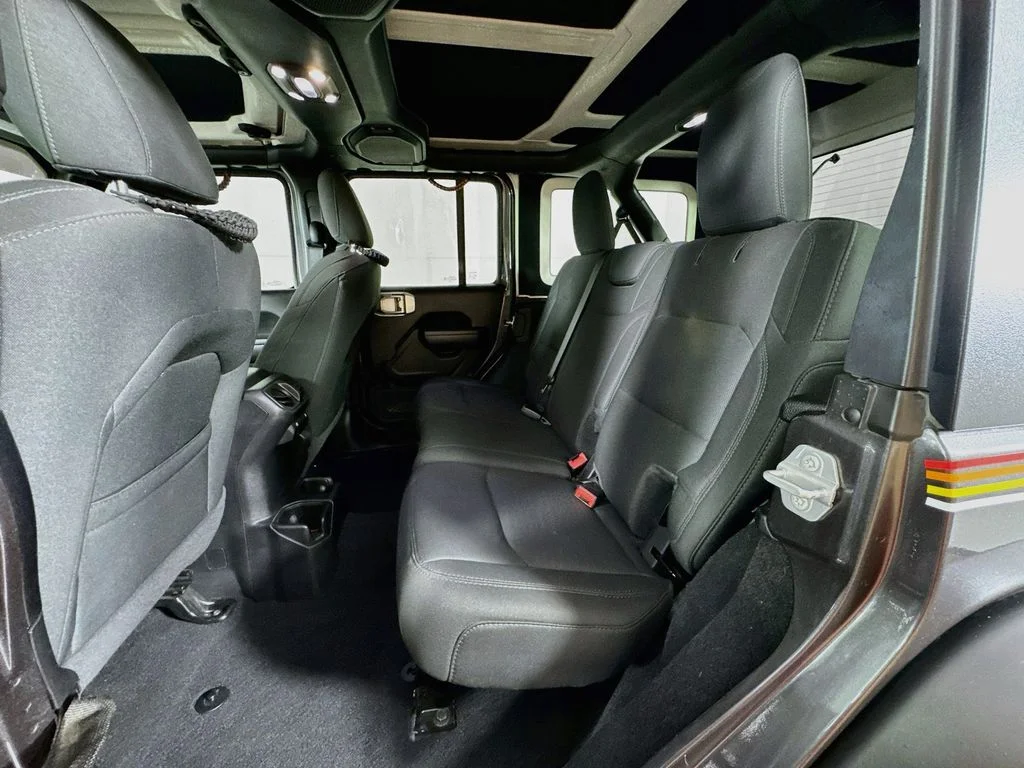 Used 2021 Gray Jeep Unlimited Willys image 28