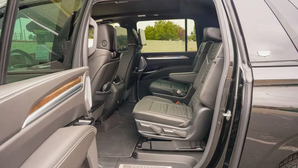 2026 Cadillac Escalade ESV Platinum Sport - Photo 9