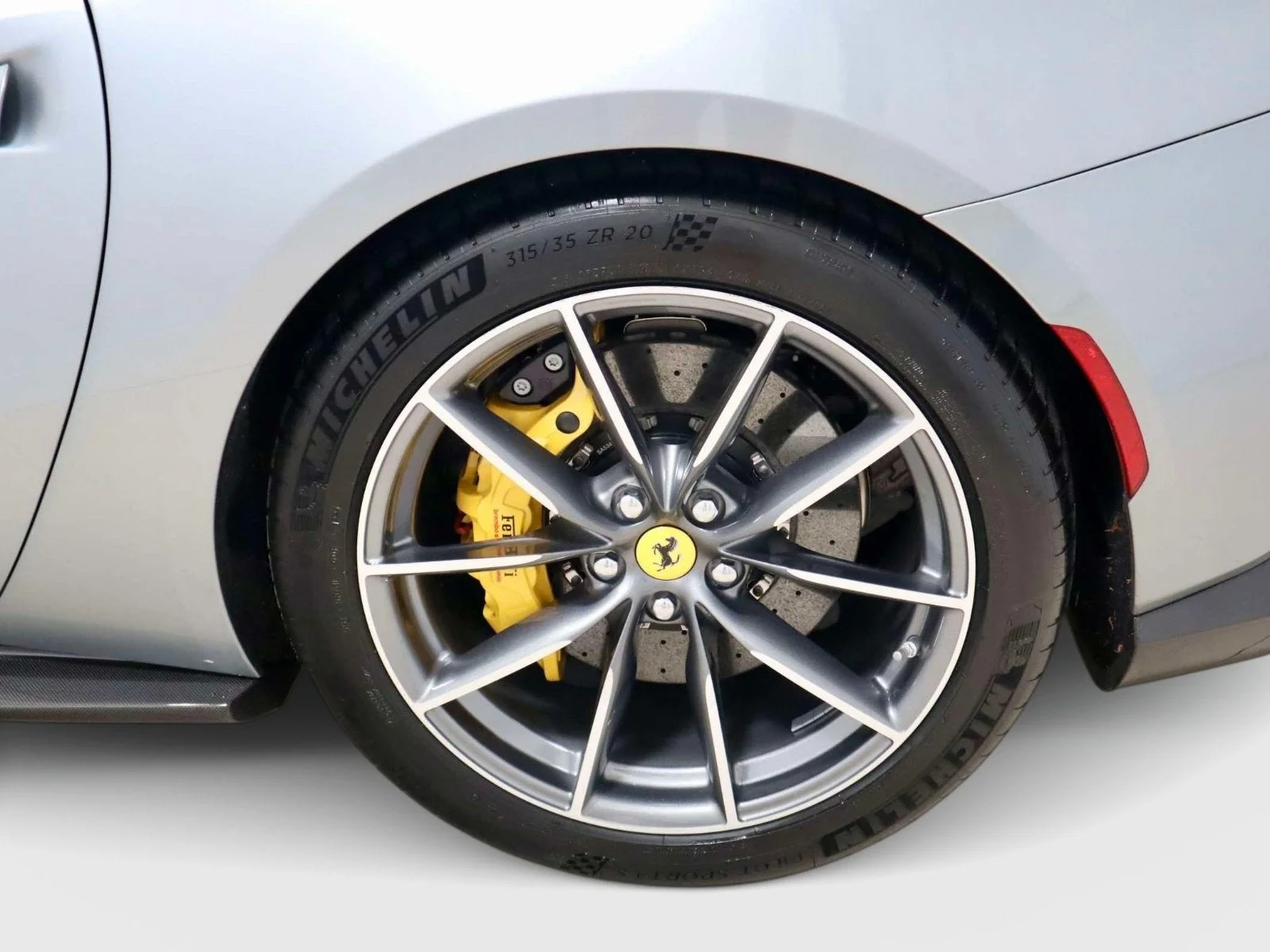 Certified Used 2021 Grigio Titanio Metall Ferrari  image 9