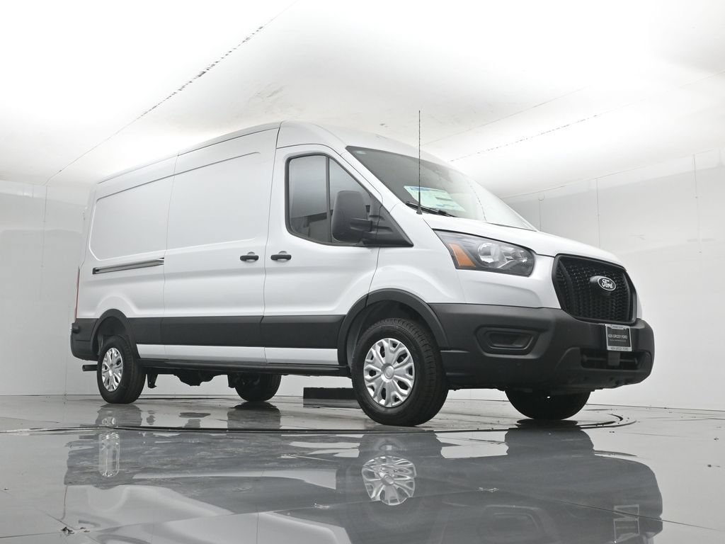New 2026 White Ford Base image 43